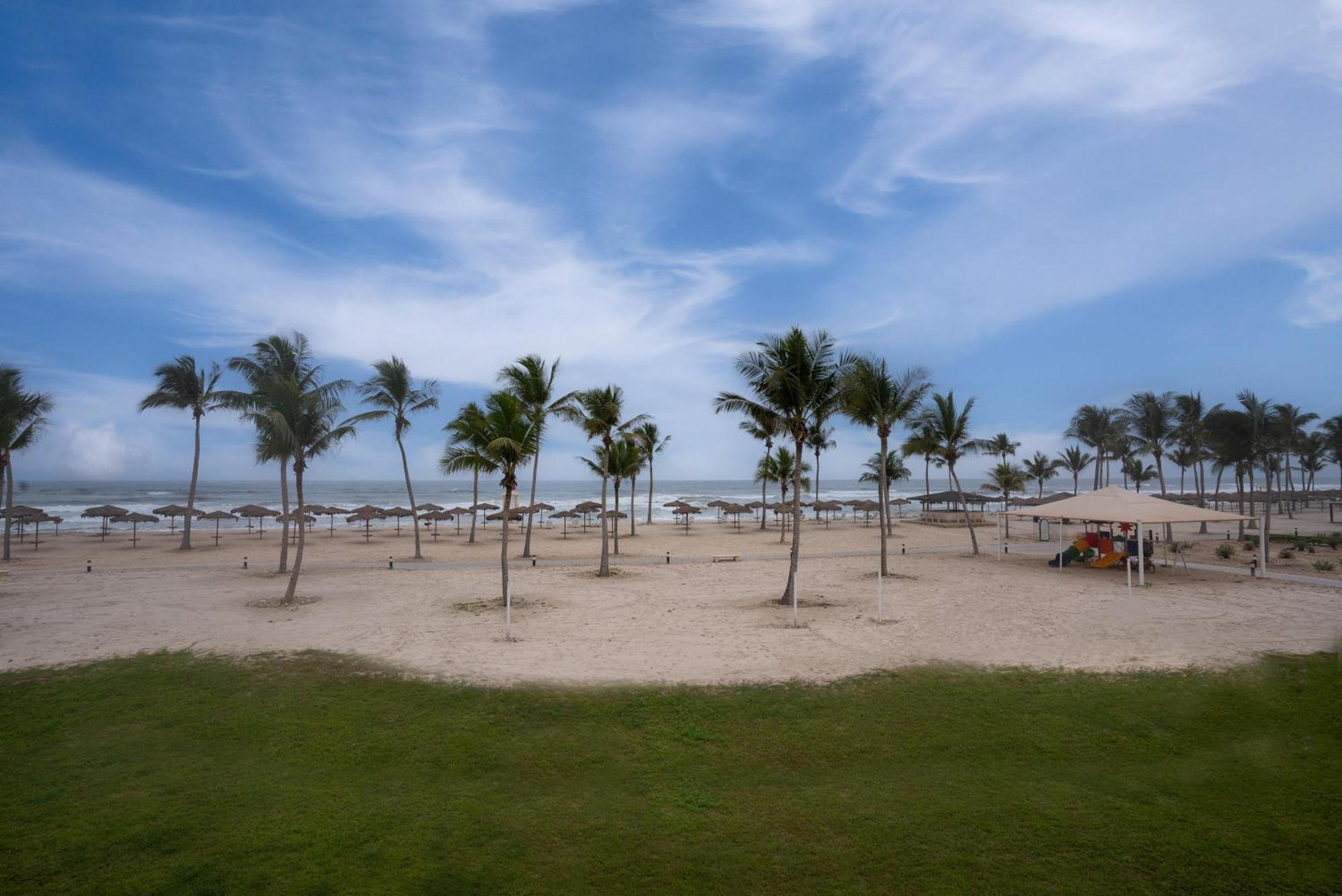 Salalah Rotana Resort Eksteriør bilde Playa de San Juan del Sur